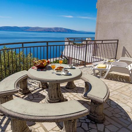 4 Bedroom Awesome Apartment In Sveti Juraj Luaran gambar