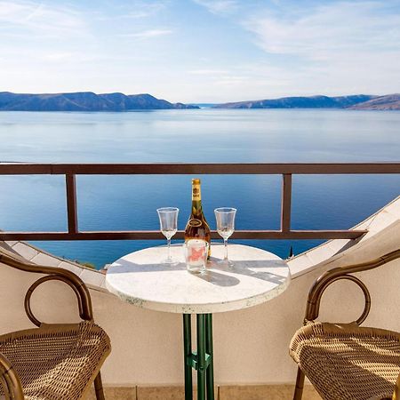 4 Bedroom Awesome Apartment In Sveti Juraj Luaran gambar